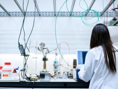 On line trainings for laboratories